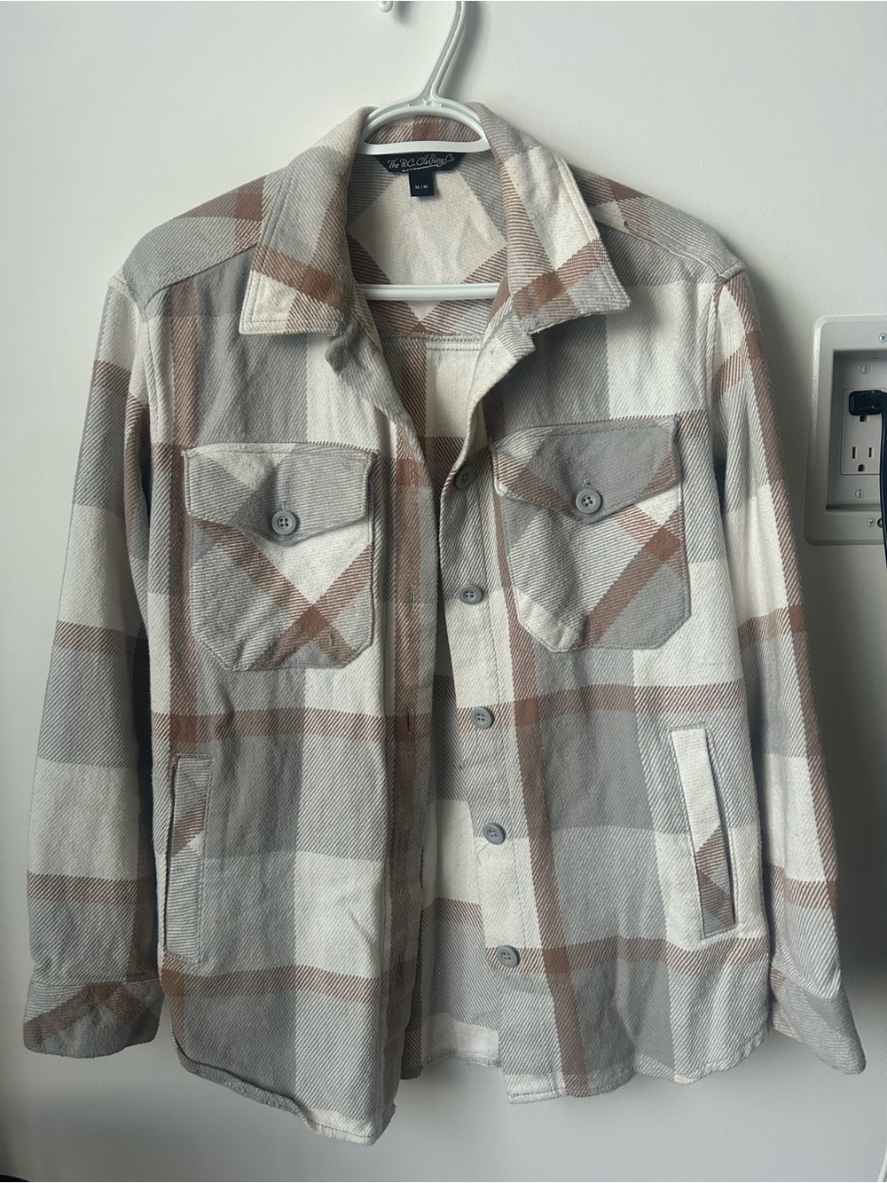 Women’s Plaid Button-Up Shacket in Cream and Brown
